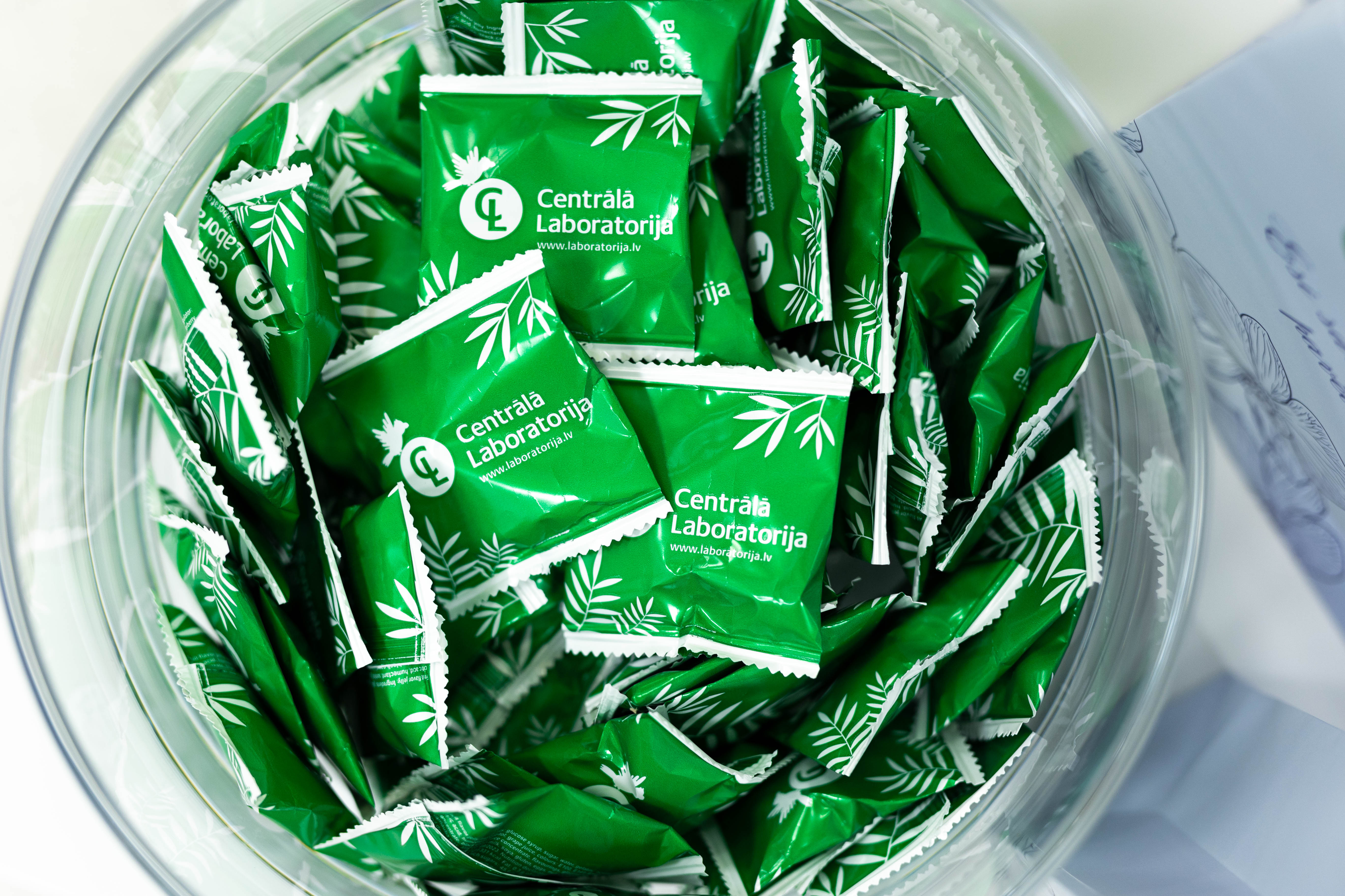 foto 1 ASINS ŅEMŠANA BĒRNIEM